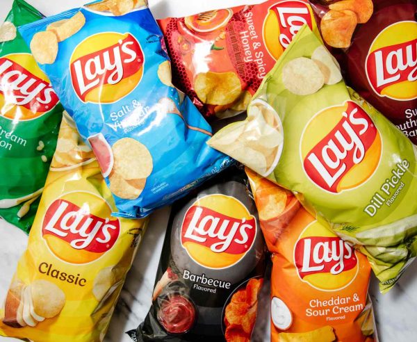 ar-lays-taste-test-group-4x3-67f87a8f3c4c4710b50ab762b7f90257
